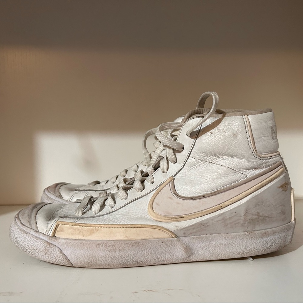 Mens Nike Blazers size 10
